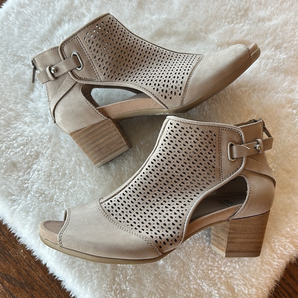 Earth sandals - Picture 2 of 10